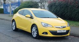 Vauxhall Astra GTC 2.0 CDTi SRi Euro 5 (s/s) 3dr