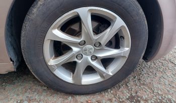 Peugeot 208 1.2 VTi Active Euro 5 3dr full
