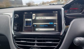 Peugeot 208 1.2 VTi Active Euro 5 3dr full