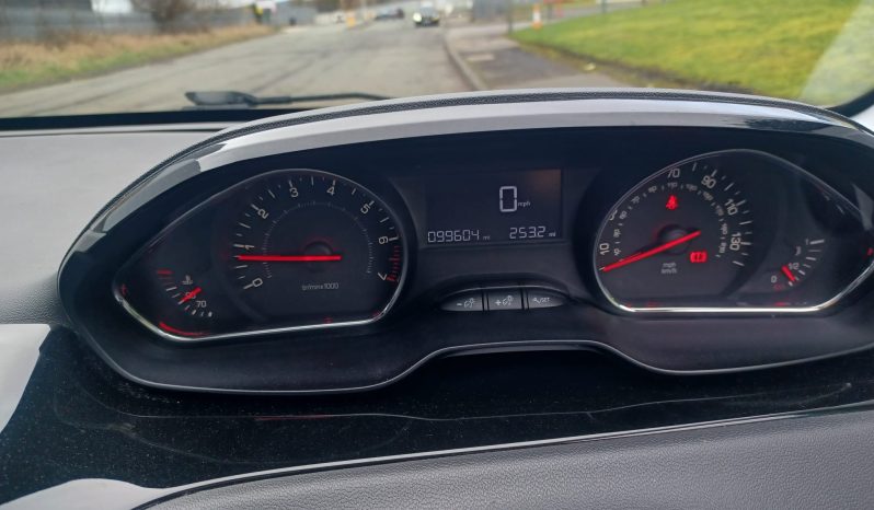 Peugeot 208 1.2 VTi Active Euro 5 3dr full