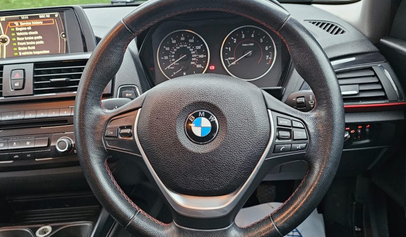 BMW 1 Series 1.6 116i Sport Euro 5 (s/s) 5dr full