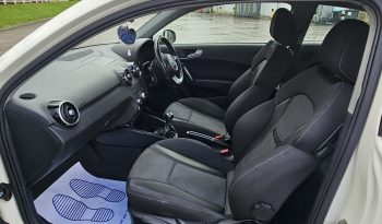 Audi A1 1.6 TDI Sport Euro 5 (s/s) 3dr full