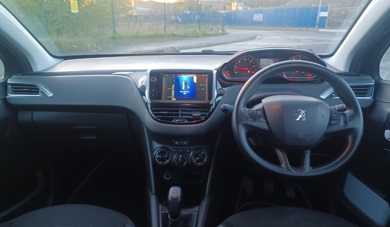 Peugeot 208 1.4 HDi Active Euro 5 5dr full