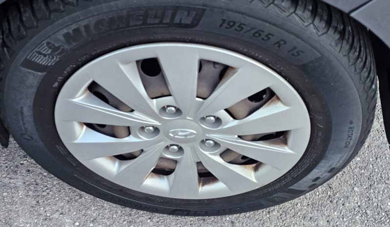 Hyundai i30 1.4 Blue Drive S Euro 6 (s/s) 5dr full