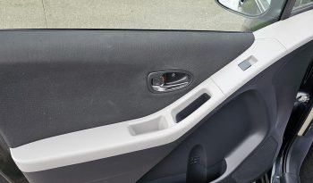 Toyota Yaris 1.4 D-4D T Spirit Euro 5 5dr full