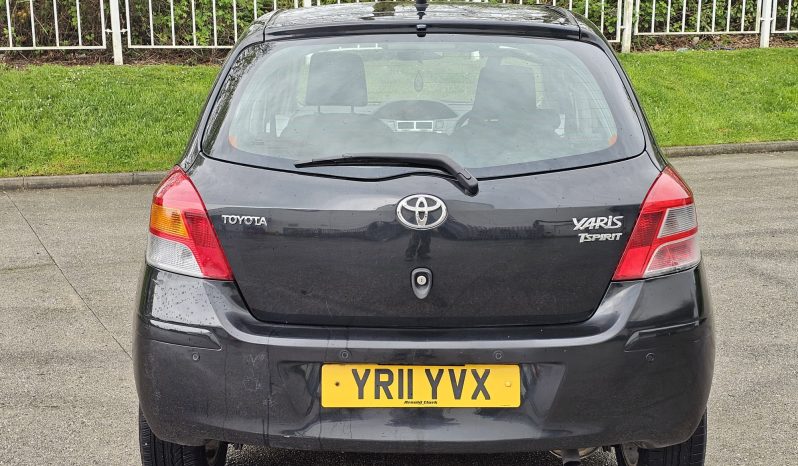 Toyota Yaris 1.4 D-4D T Spirit Euro 5 5dr full