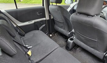 Toyota Yaris 1.4 D-4D T Spirit Euro 5 5dr full