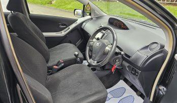 Toyota Yaris 1.4 D-4D T Spirit Euro 5 5dr full