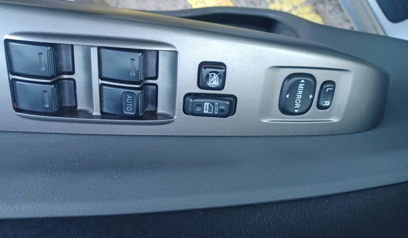 Toyota Prius 1.5 T Spirit CVT 5dr full