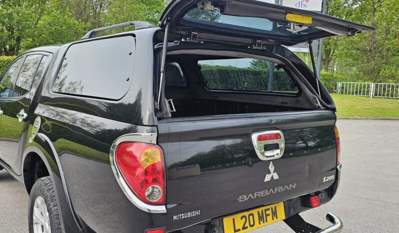 Mitsubishi L200 2.5 DI-D Barbarian Auto 4WD Euro 4 4dr (LB) full