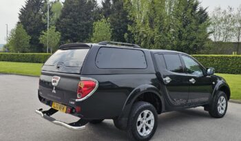 Mitsubishi L200 2.5 DI-D Barbarian Auto 4WD Euro 4 4dr (LB) full