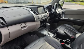 Mitsubishi L200 2.5 DI-D Barbarian Auto 4WD Euro 4 4dr (LB) full