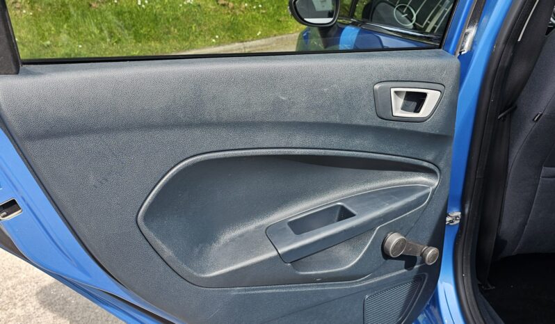 Ford Fiesta 1.4 Titanium 5dr full