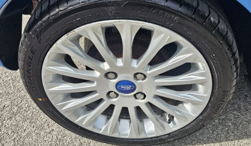 Ford Fiesta 1.4 Titanium 5dr full