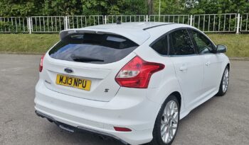 Ford Focus 1.6T EcoBoost Zetec S Euro 5 (s/s) 5dr full