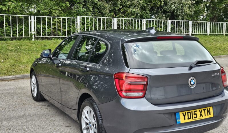 BMW 1 Series 2.0 118d SE Auto Euro 5 (s/s) 5dr full