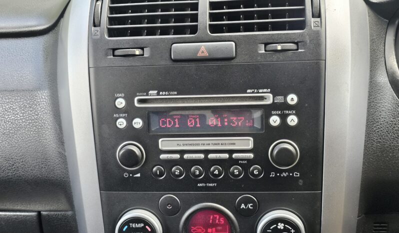 Suzuki Grand Vitara 1.9 DDiS SZ4 4WD Euro 4 3dr full