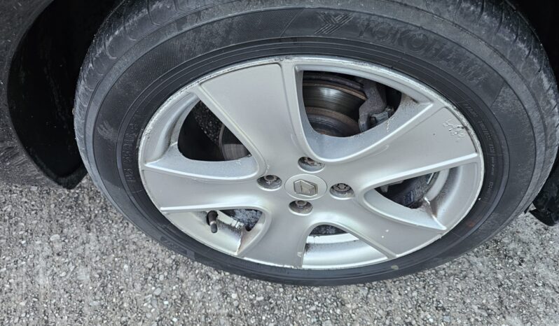 Renault Clio 1.5 dCi Dynamique MediaNav Euro 5 (s/s) 5dr full