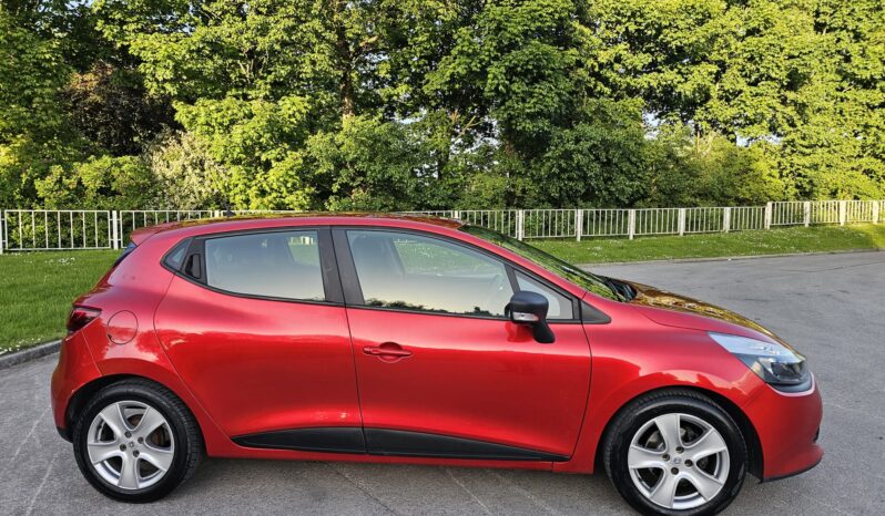 Renault Clio 1.2 16V Play Euro 6 5dr full