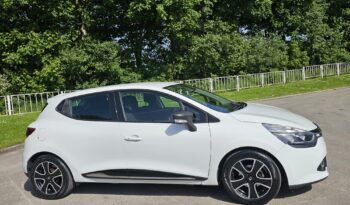 Renault Clio 1.2 16V Dynamique MediaNav Euro 5 5dr full