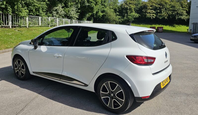 Renault Clio 1.2 16V Dynamique MediaNav Euro 5 5dr full