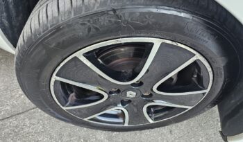Renault Clio 1.2 16V Dynamique MediaNav Euro 5 5dr full