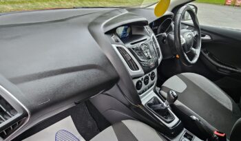 Ford Focus 1.6 TDCi Zetec Euro 5 (s/s) 5dr full