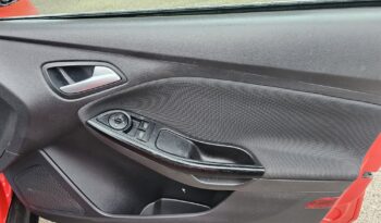 Ford Focus 1.6 TDCi Zetec Euro 5 (s/s) 5dr full