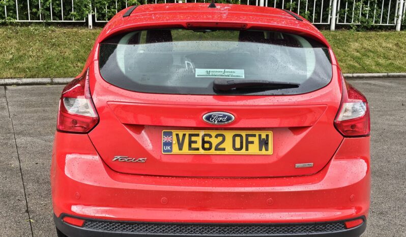 Ford Focus 1.6 TDCi Zetec Euro 5 (s/s) 5dr full