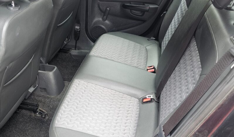 Vauxhall Corsa 1.4 16V SE Euro 5 5dr full