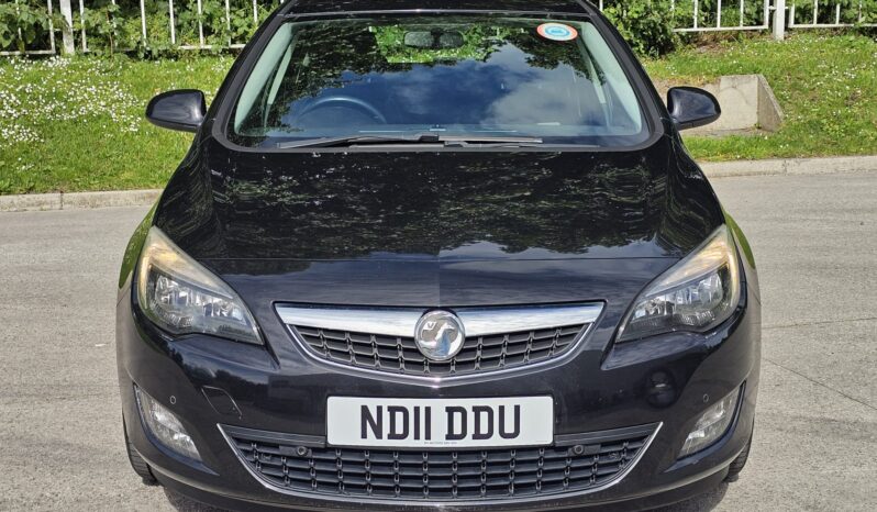 Vauxhall Astra 1.6 16v SRi Euro 5 5dr full