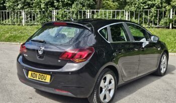 Vauxhall Astra 1.6 16v SRi Euro 5 5dr full