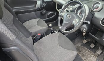 Toyota AYGO 1.0 VVT-i Fire Euro 5 3dr full