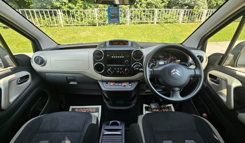 Citroen Berlingo 1.6 e-HDi Airdream XTR Multispace MPV EGS6 Euro 5 (s/s) 5dr full