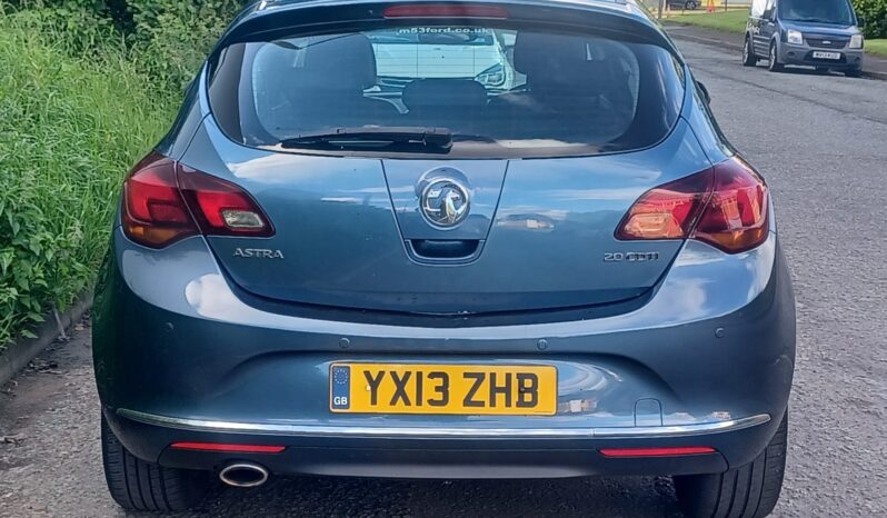 Vauxhall Astra 2.0 CDTi ecoFLEX Elite Euro 5 (s/s) 5dr full