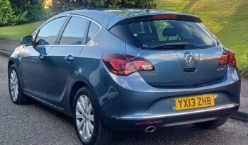 Vauxhall Astra 2.0 CDTi ecoFLEX Elite Euro 5 (s/s) 5dr full