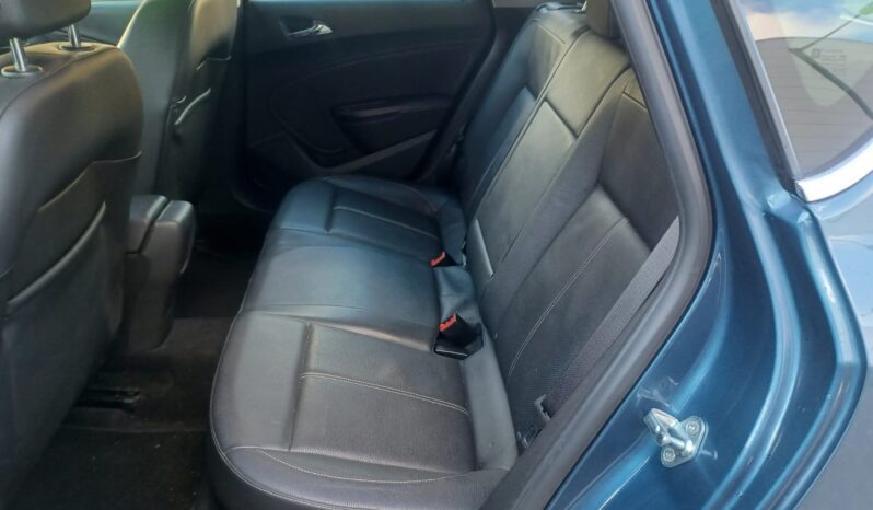 Vauxhall Astra 2.0 CDTi ecoFLEX Elite Euro 5 (s/s) 5dr full