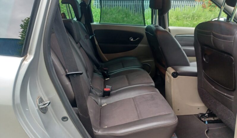 Renault Grand Scenic 1.5 dCi Privilege TomTom Euro 4 5dr full