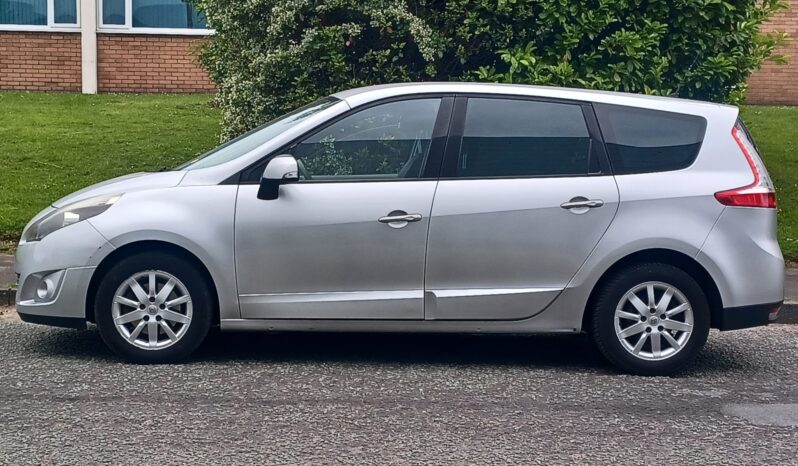Renault Grand Scenic 1.5 dCi Privilege TomTom Euro 4 5dr full