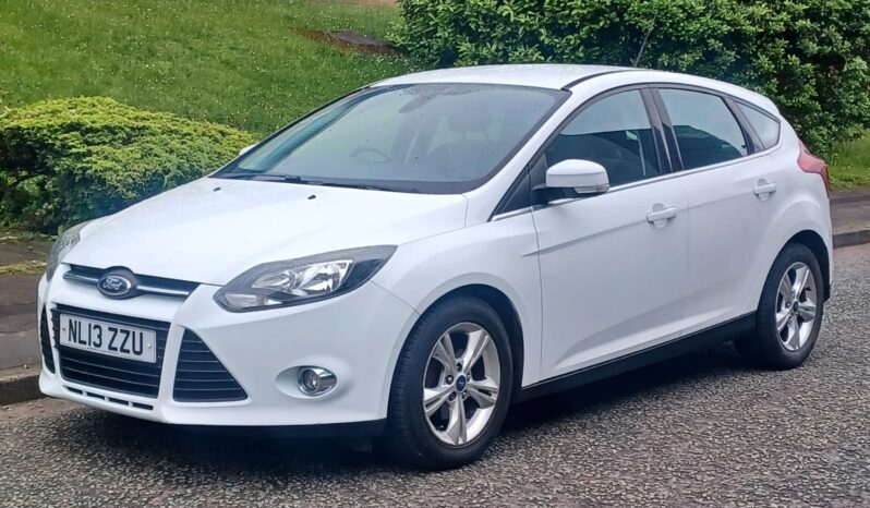 Ford Focus 1.6 TDCi Zetec Euro 5 (s/s) 5dr full
