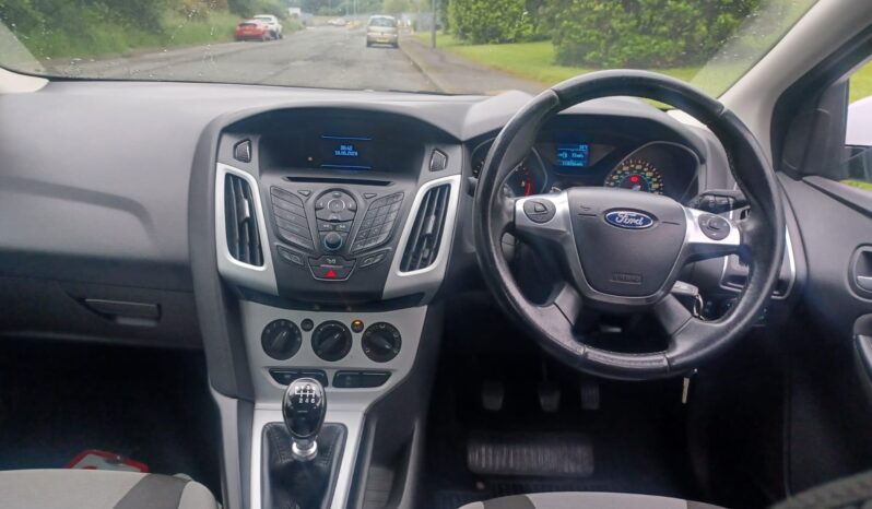 Ford Focus 1.6 TDCi Zetec Euro 5 (s/s) 5dr full