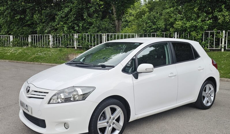 Toyota Auris 1.6 V-Matic SR Euro 5 5dr full