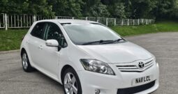 Toyota Auris 1.6 V-Matic SR Euro 5 5dr