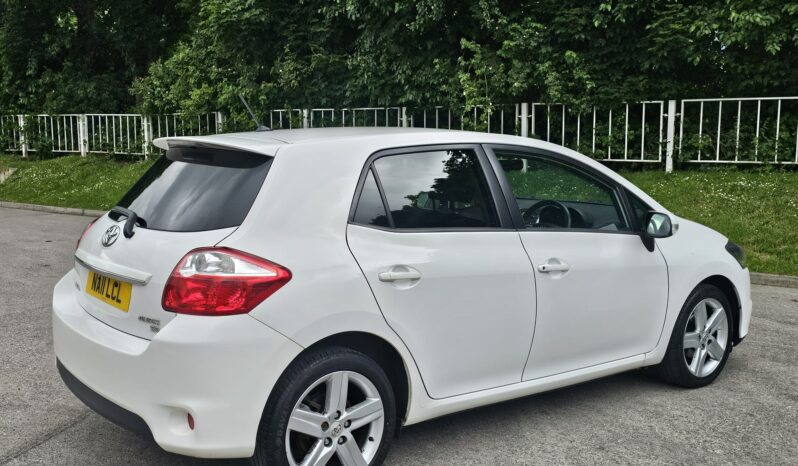 Toyota Auris 1.6 V-Matic SR Euro 5 5dr full