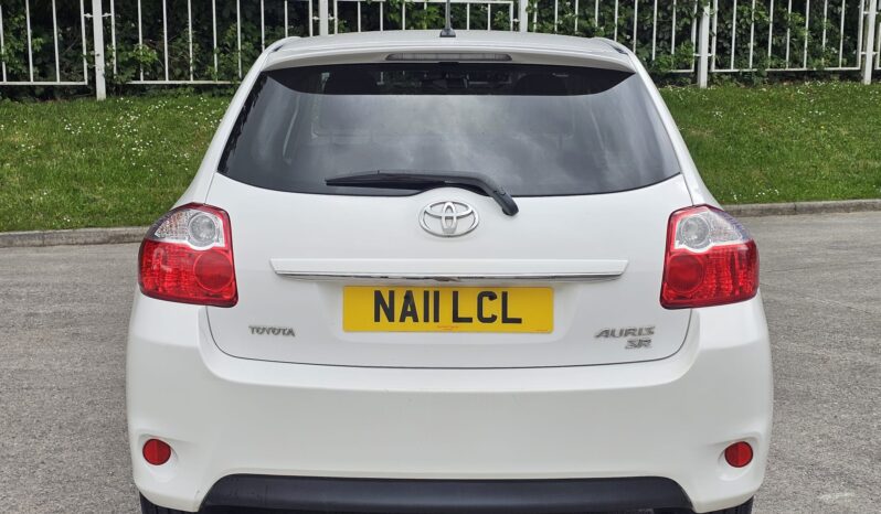 Toyota Auris 1.6 V-Matic SR Euro 5 5dr full