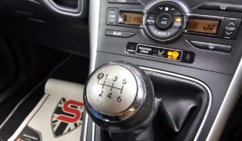 Toyota Auris 1.6 V-Matic SR Euro 5 5dr full