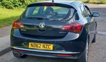 Vauxhall Astra 2.0 CDTi ecoFLEX Elite Euro 5 (s/s) 5dr full