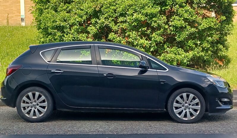 Vauxhall Astra 2.0 CDTi ecoFLEX Elite Euro 5 (s/s) 5dr full