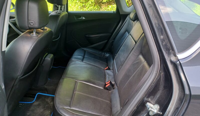 Vauxhall Astra 2.0 CDTi ecoFLEX Elite Euro 5 (s/s) 5dr full