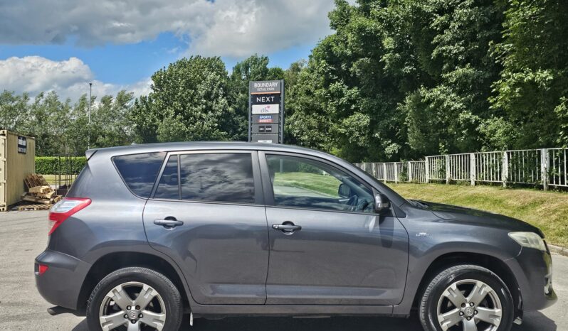 Toyota RAV4 2.2 D-CAT XT-R Auto 4WD Euro 5 5dr full